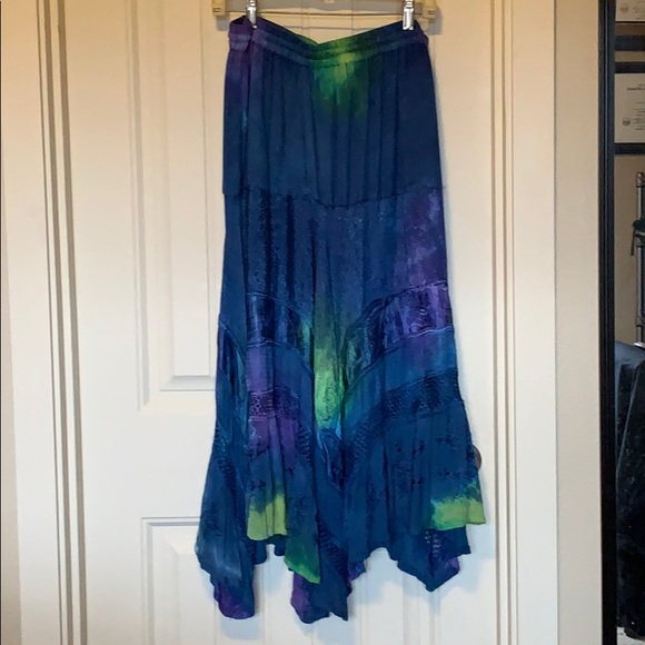 Skirt - Picture 1 of 1